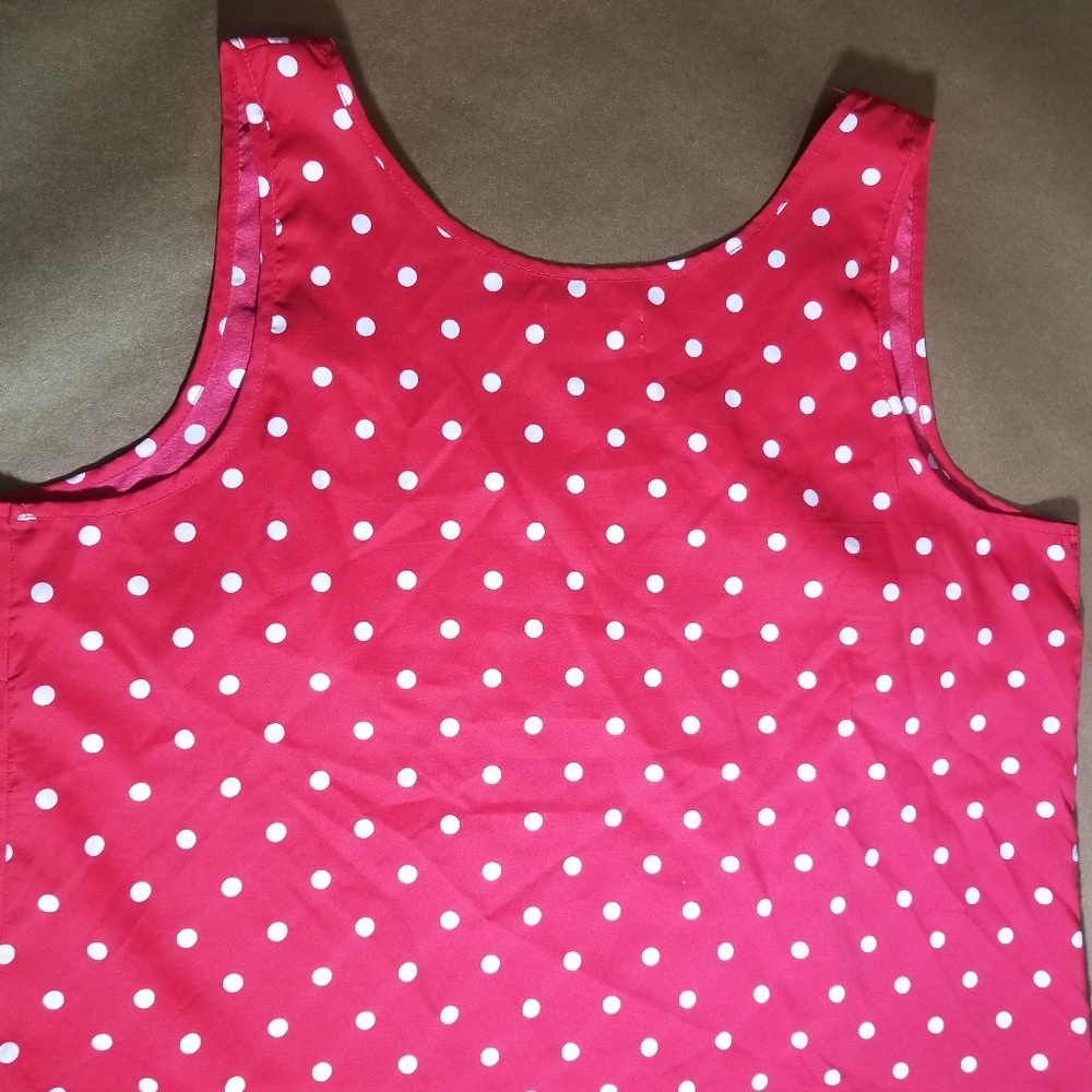 Tops - Picture 6 of 6